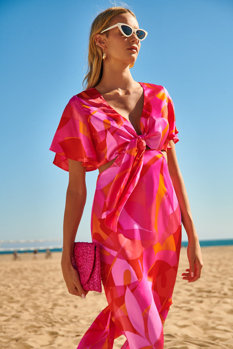 Sangria Abstract Joelle Front Tie Midi Dress – Sugarlips