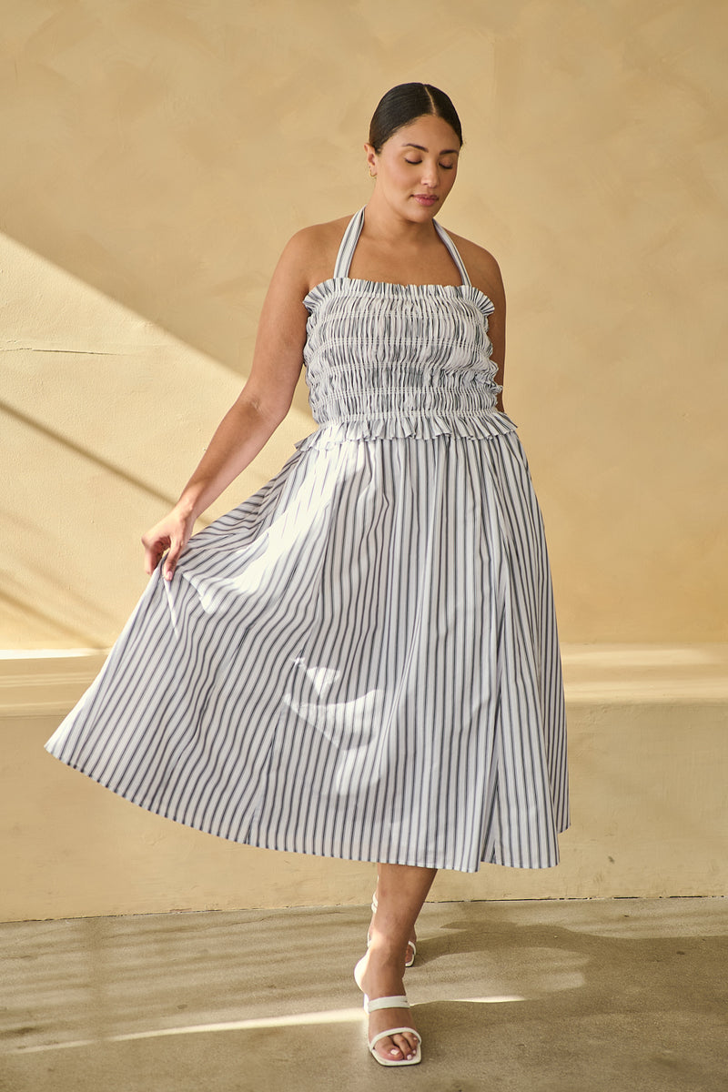 Sugarlips Plus Size Kolin Striped Print Halter Neck Sleeveless Smocked Midi Dress, Womens, 2X, White/Black