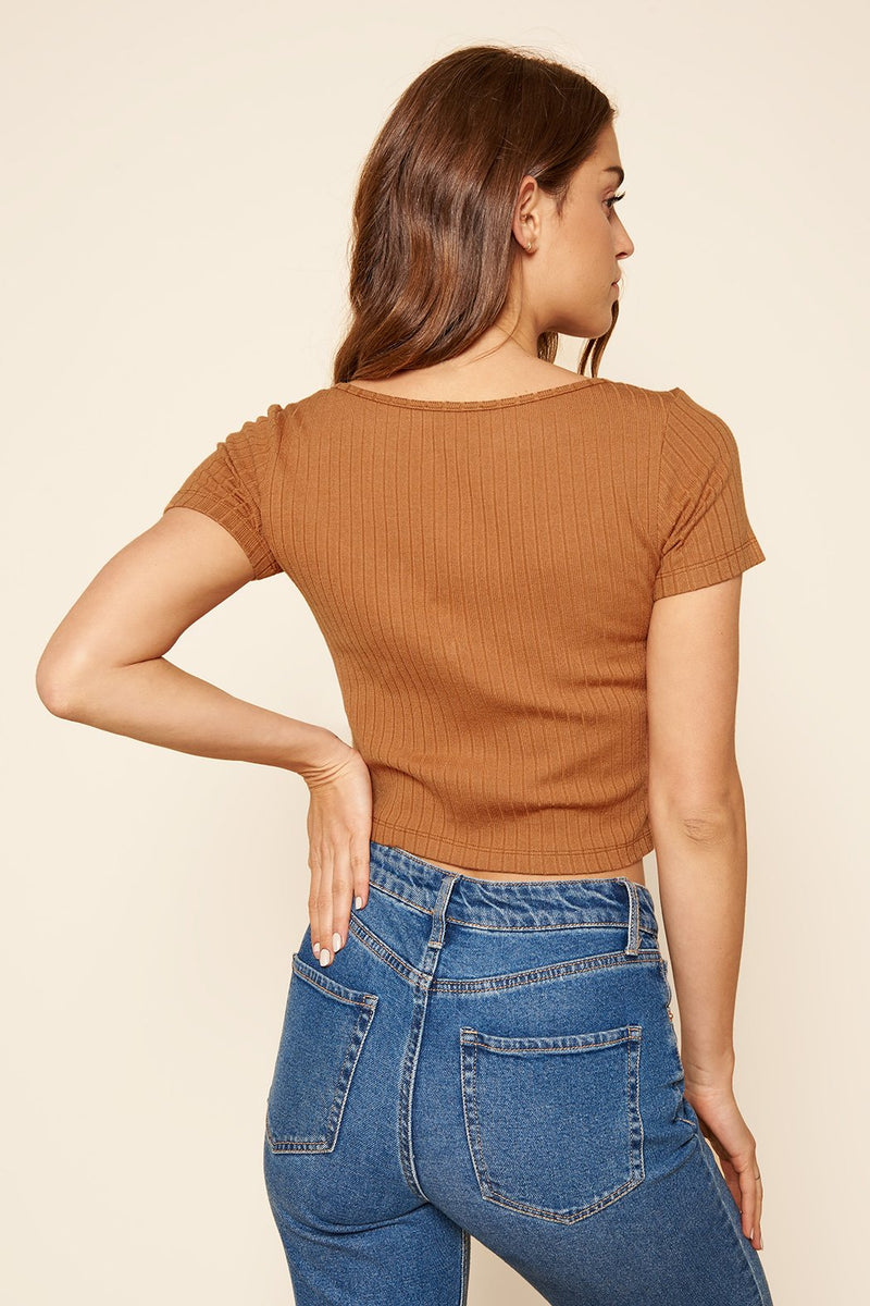 Luxurious Ribbed Scoop Neck Crop Top
