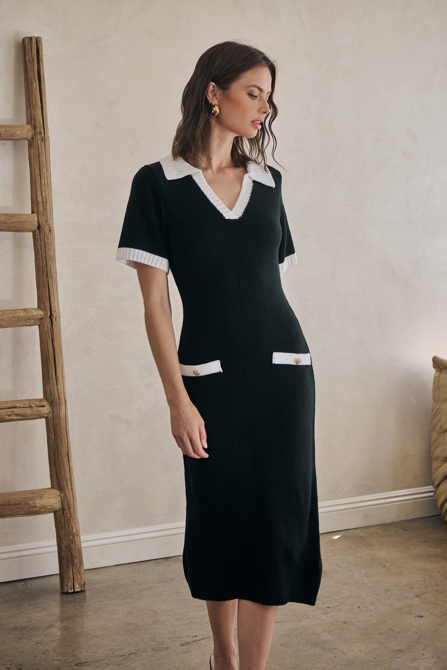 Rison Collared Midi Sweater Dress Black / XL by Sugarlips Rison Collared Midi Sweater Dress Black / XL by Sugarlips