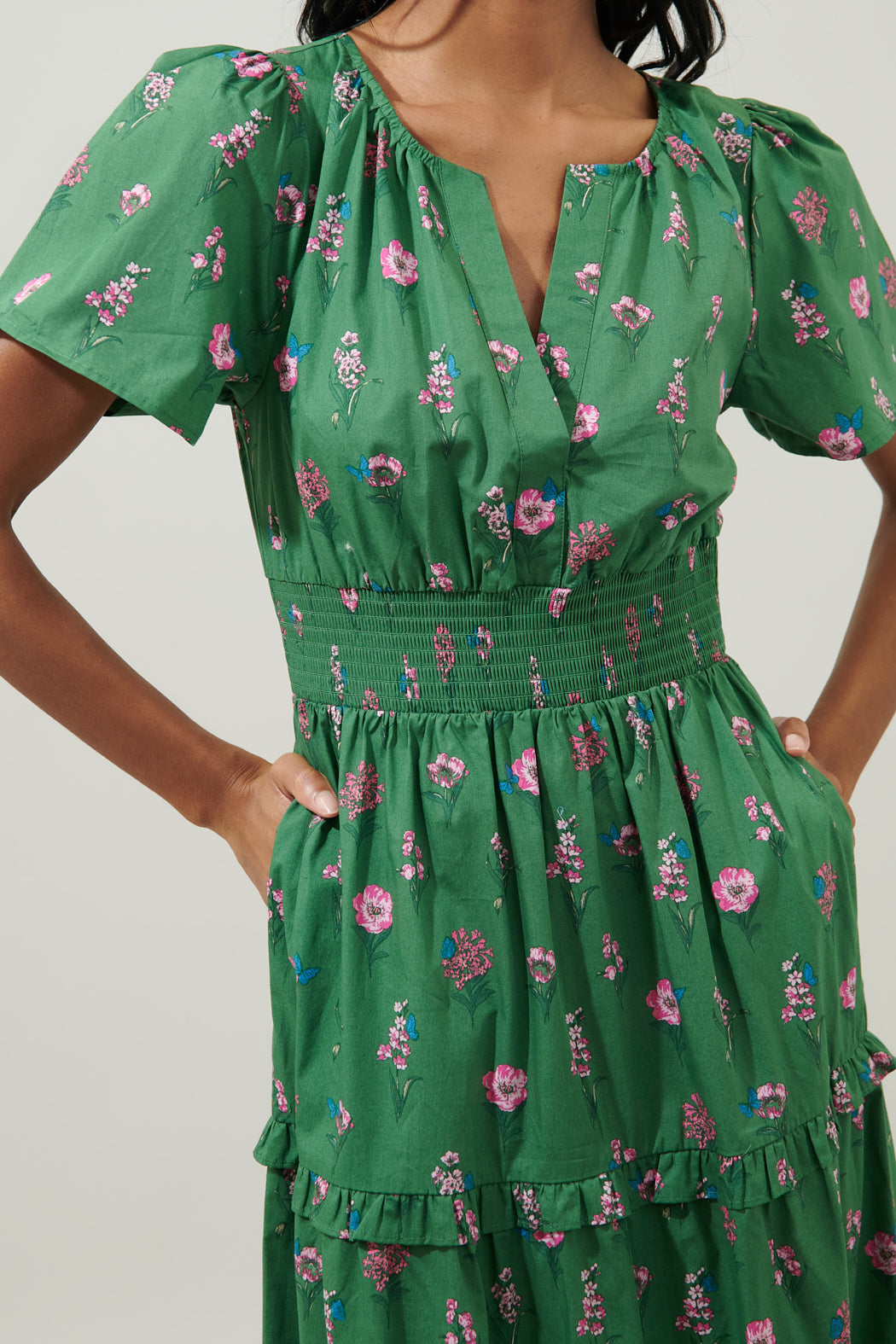 Trini Floral Palmer Poplin Tiered Maxi Dress KELLY-GREEN-PINK / XS by Sugarlips Trini Floral Palmer Poplin Tiered Maxi Dress KELLY-GREEN-PINK / XS by Sugarlips