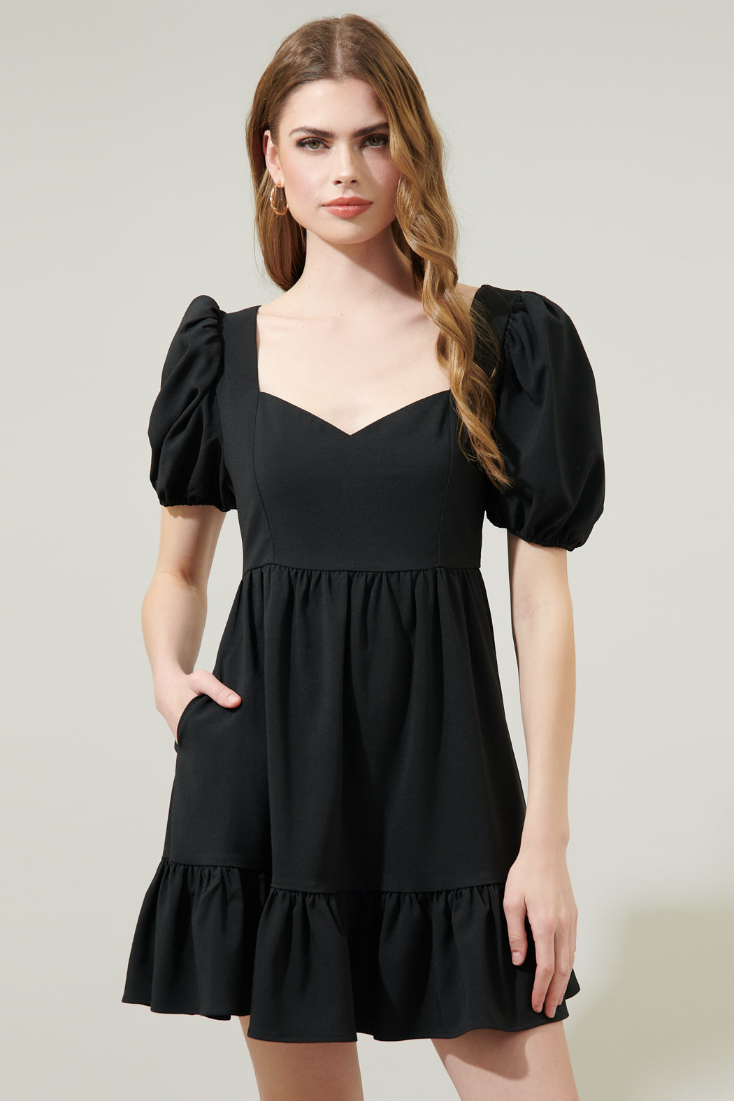 Evy Sweetheart Mini Dress Evy Sweetheart Mini Dress