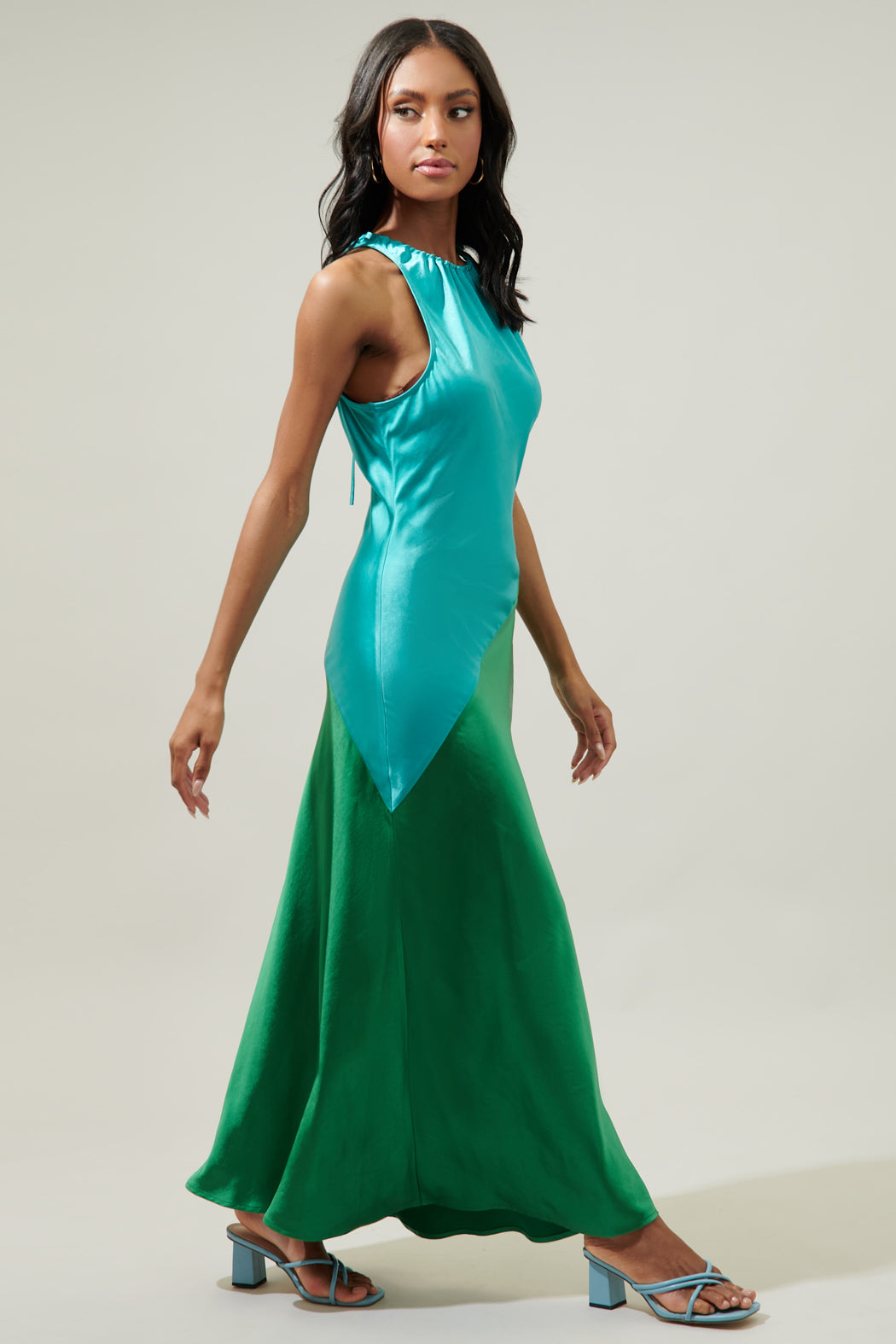 Sugarlips Kavela Color Block Halter Neck Sleeveless Maxi Slip Dress, Womens, L, Blue Green Sugarlips Kavela Color Block Halter Neck Sleeveless Maxi Slip Dress, Womens, L, Blue Green