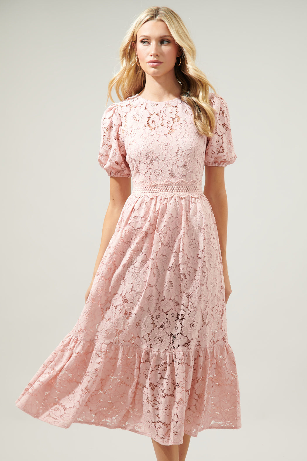 Fleur de Lis Lace Midi Dress Fleur de Lis Lace Midi Dress