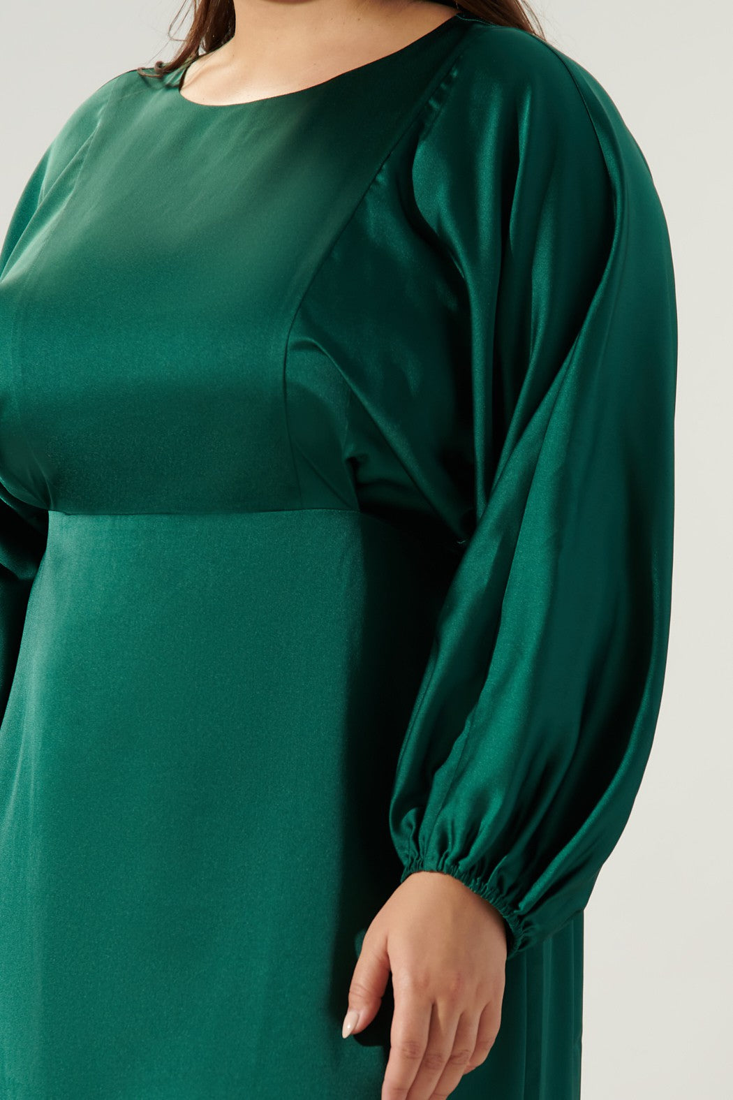 Chateau Satin Dolman Sleeve Midi Dress Curve Sugarlips Chateau Satin Dolman Sleeve Midi Dress Curve Sugarlips