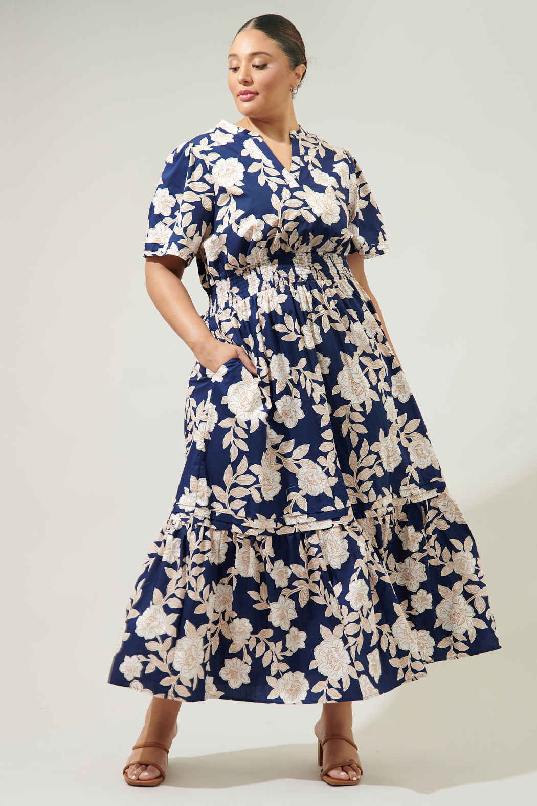 Lilo Night Tropics Belraj Poplin Maxi Dress Curve Lilo Night Tropics Belraj Poplin Maxi Dress Curve