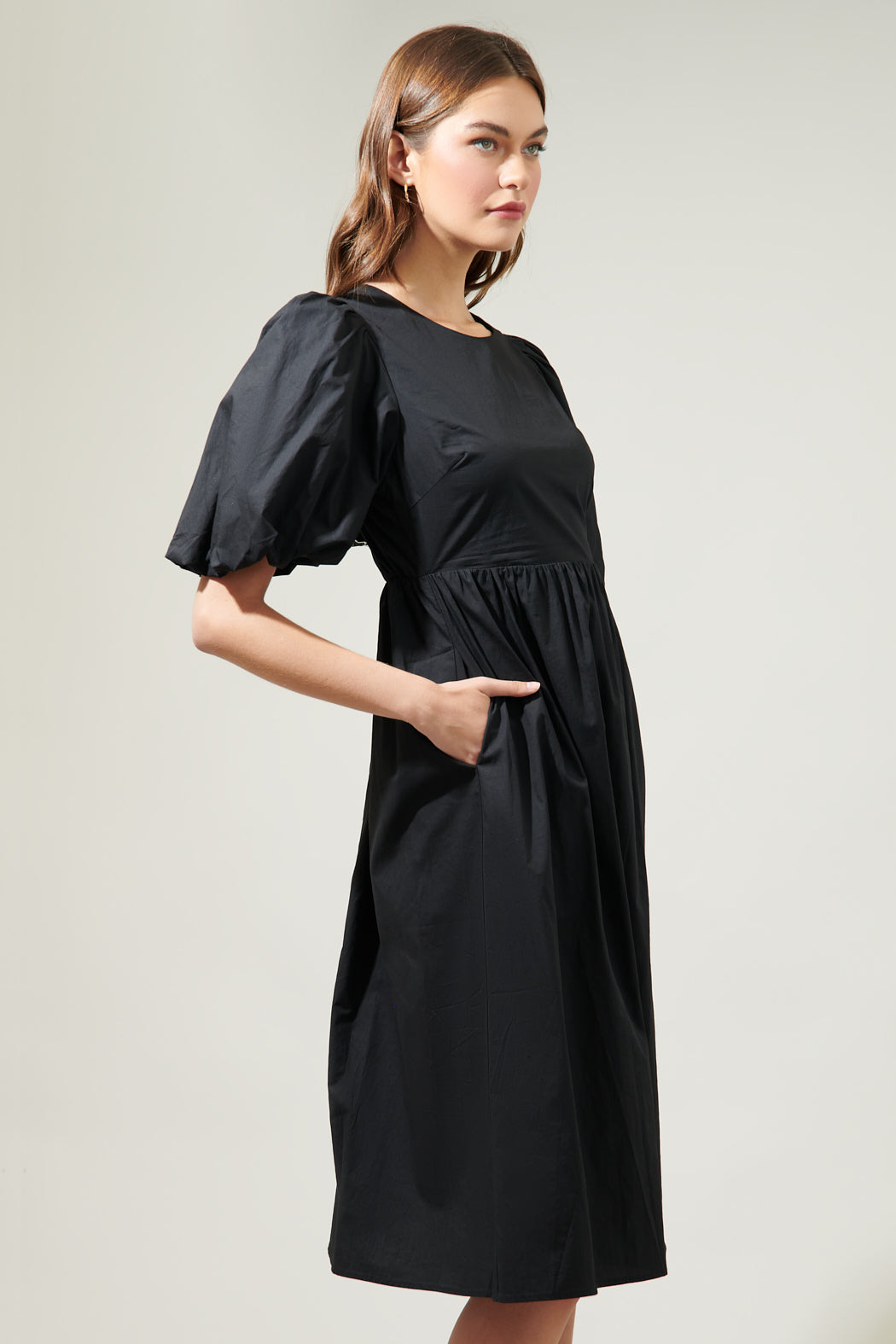 ruched puff sleeve poplin midi dress Puff-Sleeve Smocked Poplin Midi Dress