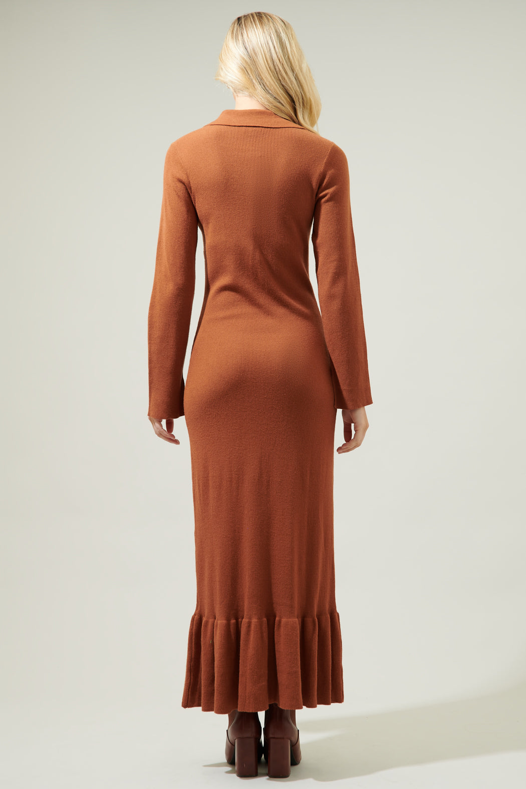 Kendal Collared Sweater Maxi Dress Chocolate / M by Sugarlips Kendal Collared Sweater Maxi Dress Chocolate / M by Sugarlips