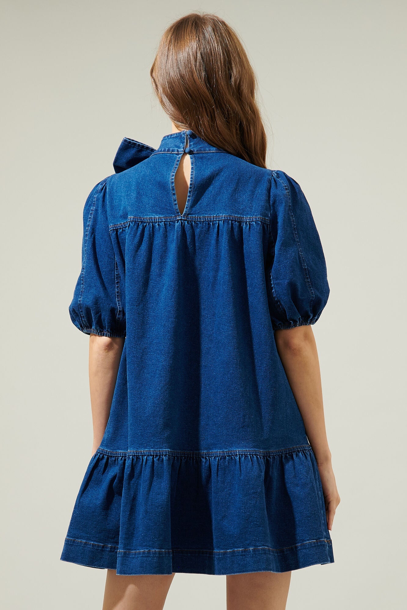 Aura Jacey Denim Bow Shift Dress – Sugarlips