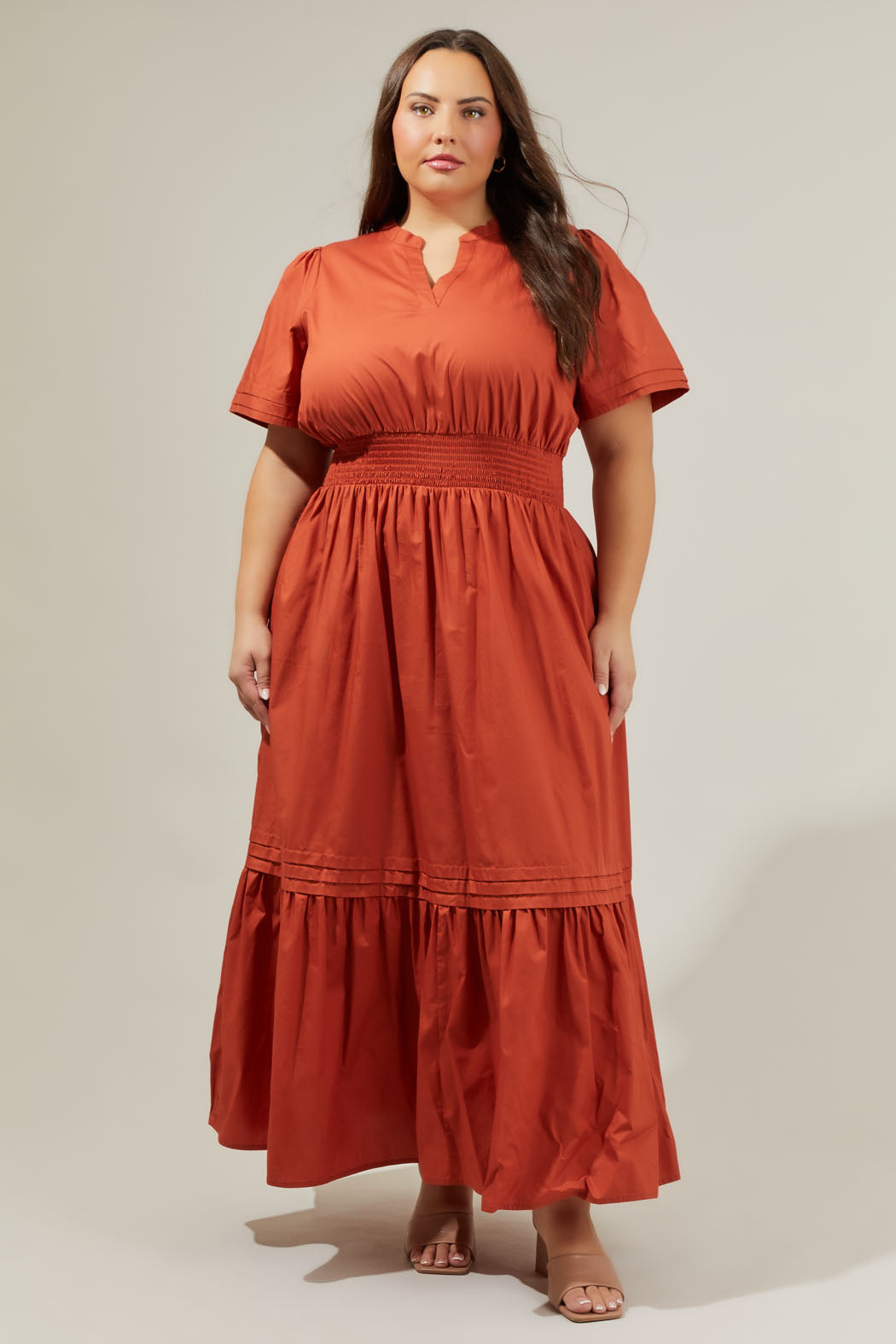 Belraj Poplin Maxi Dress Curve White / 3X by Sugarlips Belraj Poplin Maxi Dress Curve White / 3X by Sugarlips