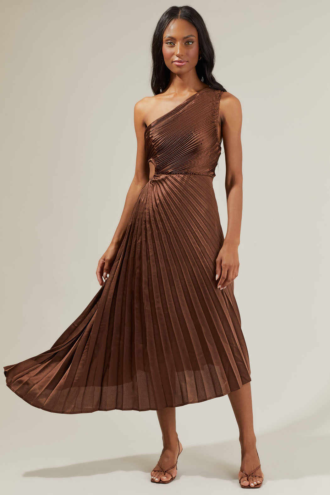 Marigold Aurora Pleated Maxi Dress Emerald / XL by Sugarlips Marigold Aurora Pleated Maxi Dress Emerald / XL by Sugarlips