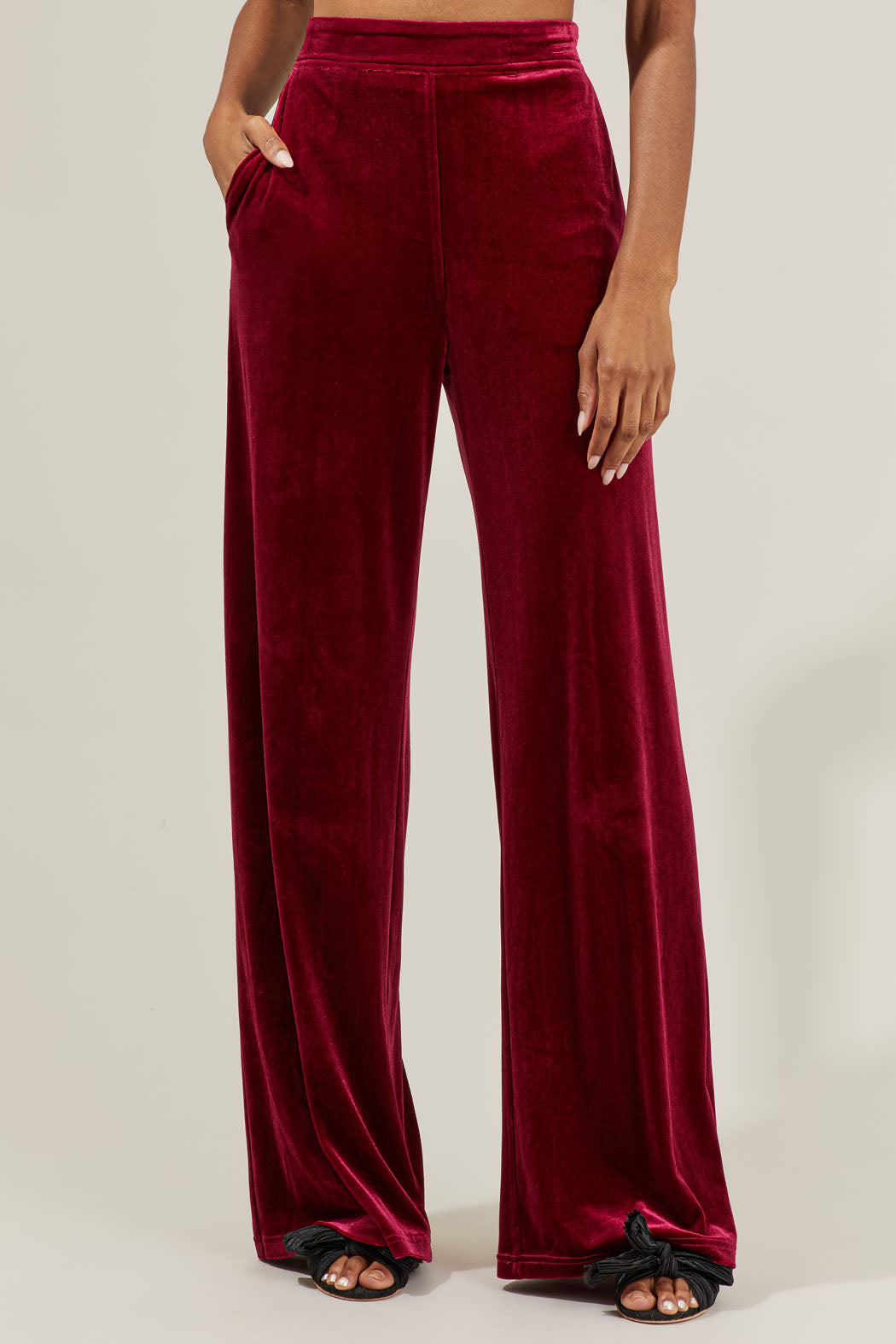 In The Style Tall exclusive velvet wide leg pants in ochre - part of a set  | ASOS