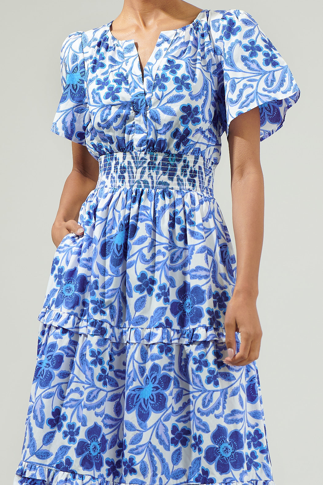 Celeste Floral Palmer Poplin Tiered Maxi Dress Sugarlips Celeste Floral Palmer Poplin Tiered Maxi Dress Sugarlips