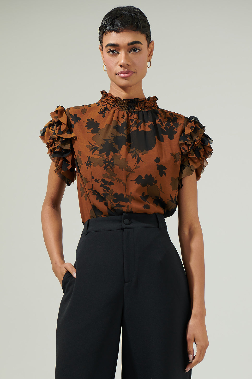 Sandy Floral Brenna Mock Neck Ruffle Blouse – Sugarlips