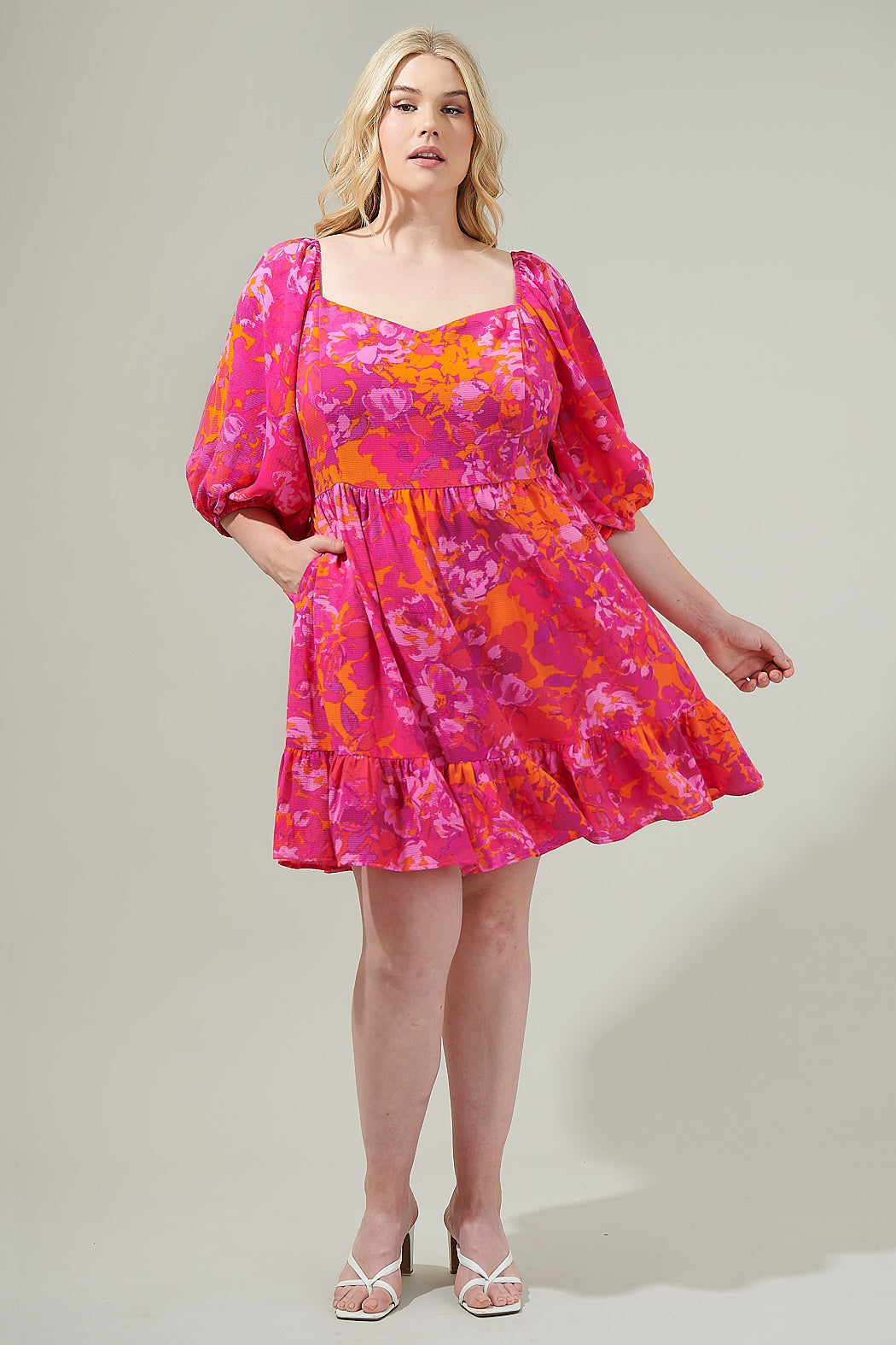 Flirty Floral Evy Sweetheart Mini Dress Curve Sugarlips Flirty Floral Evy Sweetheart Mini Dress Curve Sugarlips