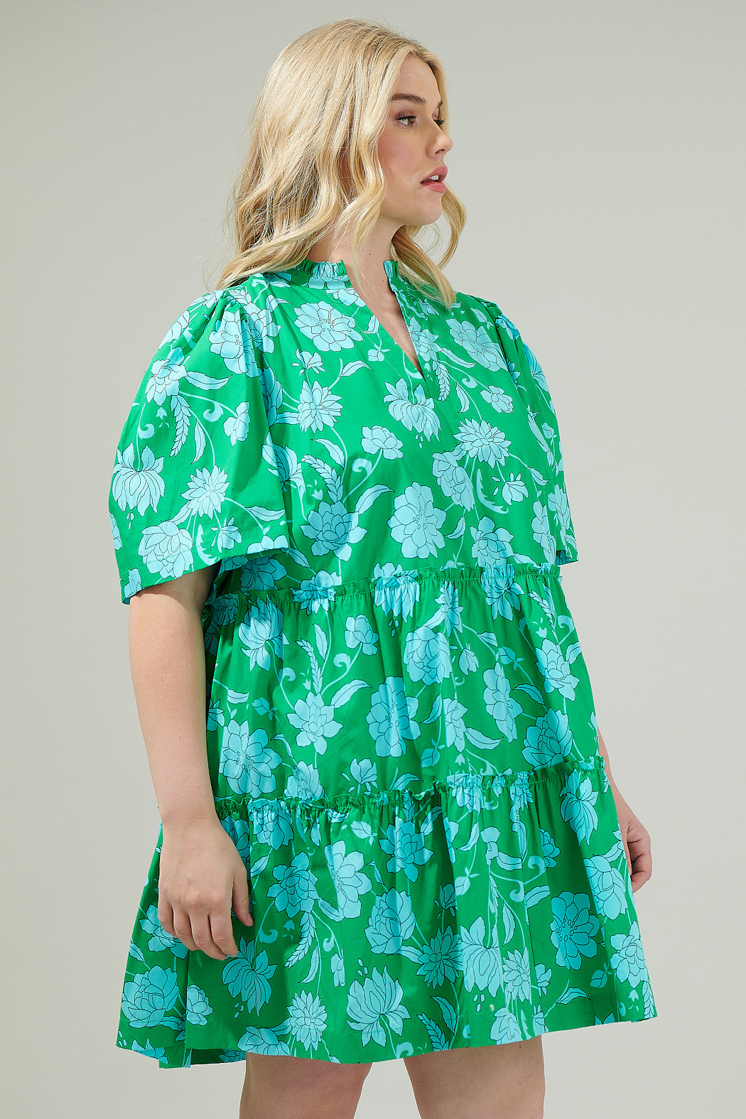 plus size casual shift dresses V-Neck Midi Floral Casual Dress Plus Size Shift Dress with Pockets Kiyonna 12262501