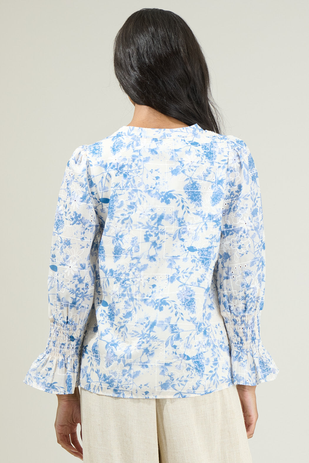 Tuti Floral Smocked Long Sleeve Blouse BLUE-WHITE / L by Sugarlips Tuti Floral Smocked Long Sleeve Blouse BLUE-WHITE / L by Sugarlips
