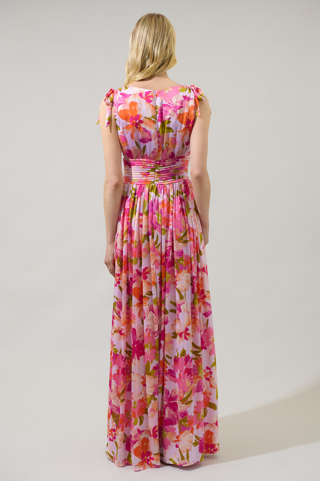 Abigal Floral Descanso Pleated Maxi Dress CORAL-MULTI / M by Sugarlips Abigal Floral Descanso Pleated Maxi Dress CORAL-MULTI / M by Sugarlips