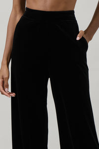 Oriana Lulu Velvet Wide Pants