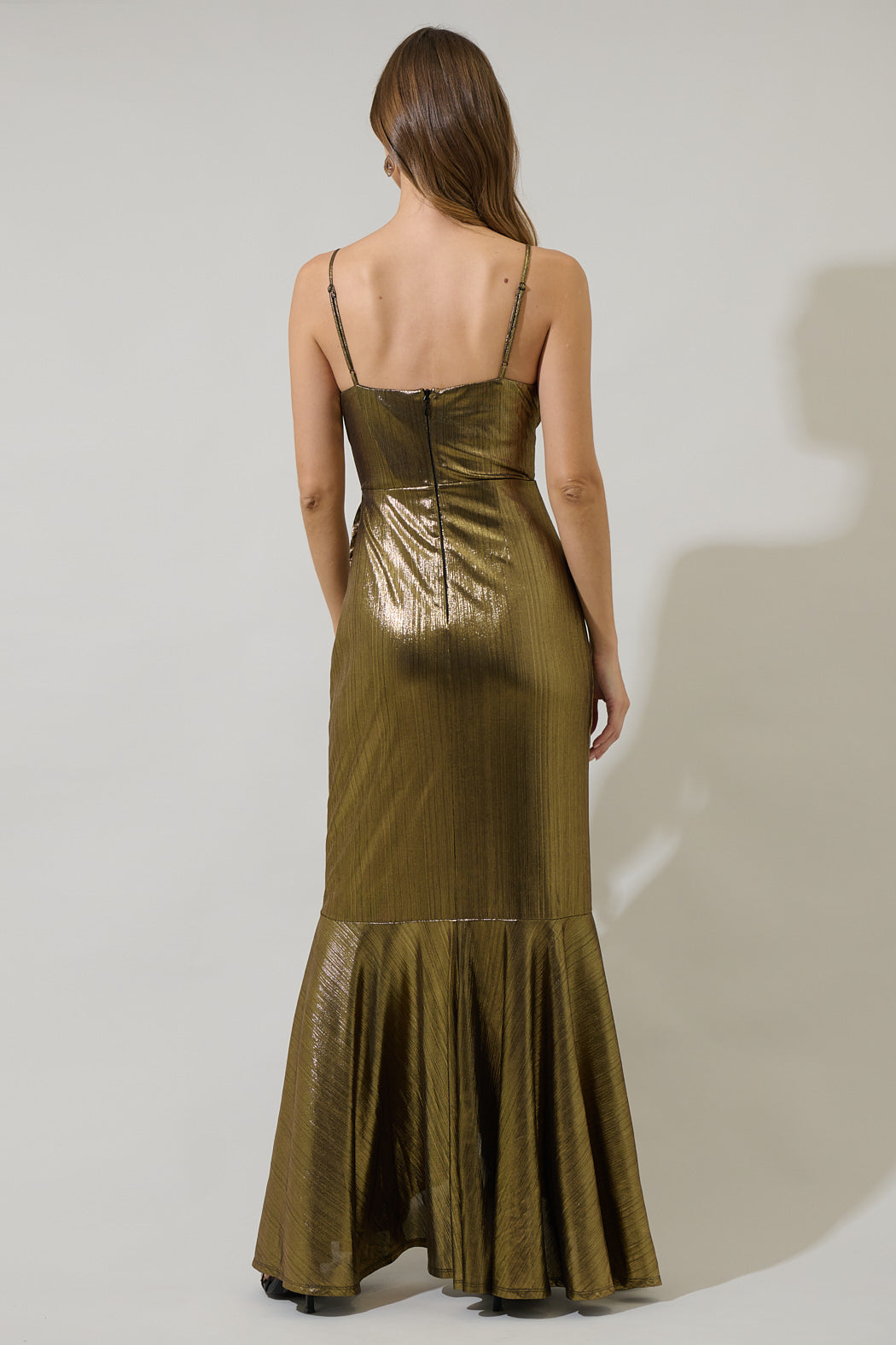 Andorra Metallic Doris Ruffle Maxi Dress GOLD / M by Sugarlips Andorra Metallic Doris Ruffle Maxi Dress GOLD / M by Sugarlips