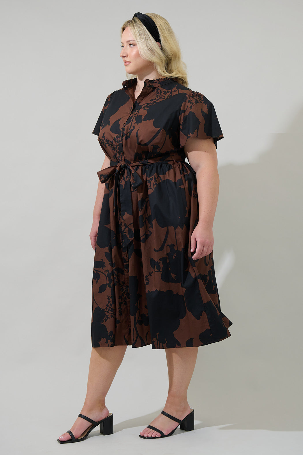 Somerton Floral Aurelia Babydoll Midi Dress Curve – Sugarlips Somerton Floral Aurelia Babydoll Midi Dress Curve – Sugarlips