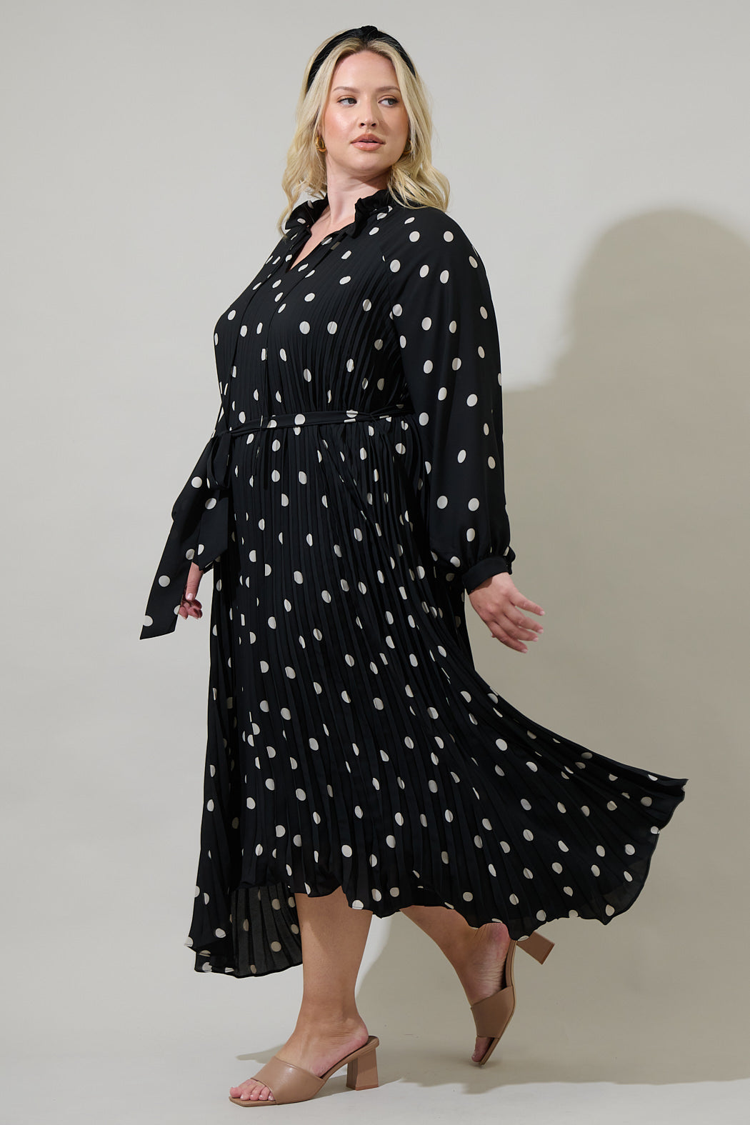 polka dot pleated midi dress Avalon | White Polka Dot Scarf-Neck Midi Dress With Pleated Skirt
