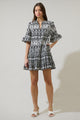 La Palma Floral Auggie Bell Sleeve Shift Dress