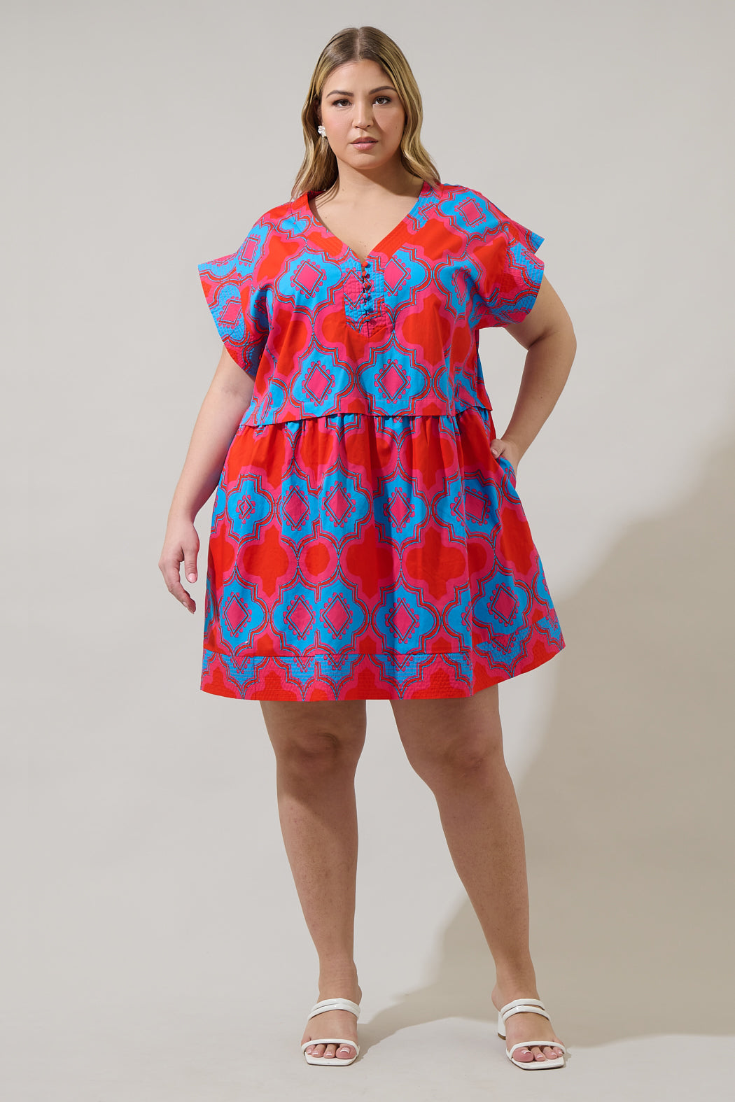 Devany Jolene Trapeze Mini Dress Curve RED-BLUE-MUL / 2X by Sugarlips Devany Jolene Trapeze Mini Dress Curve RED-BLUE-MUL / 2X by Sugarlips