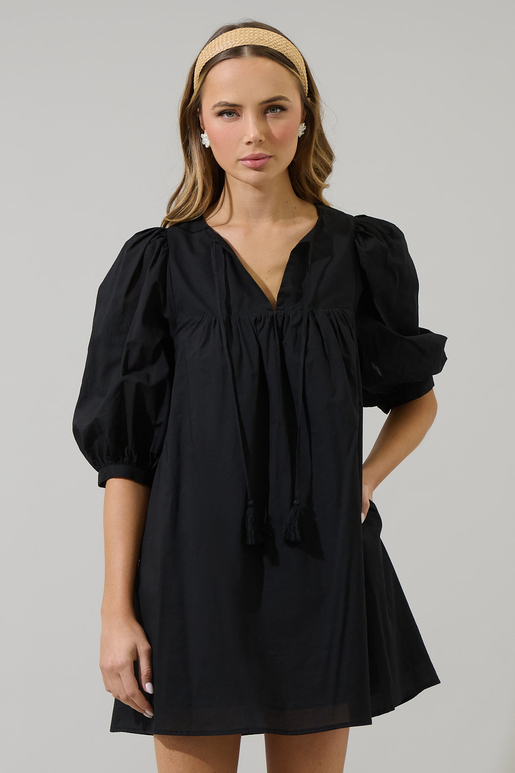 Chila Babydoll Mini Shift Dress Black / M by Sugarlips Chila Babydoll Mini Shift Dress Black / M by Sugarlips