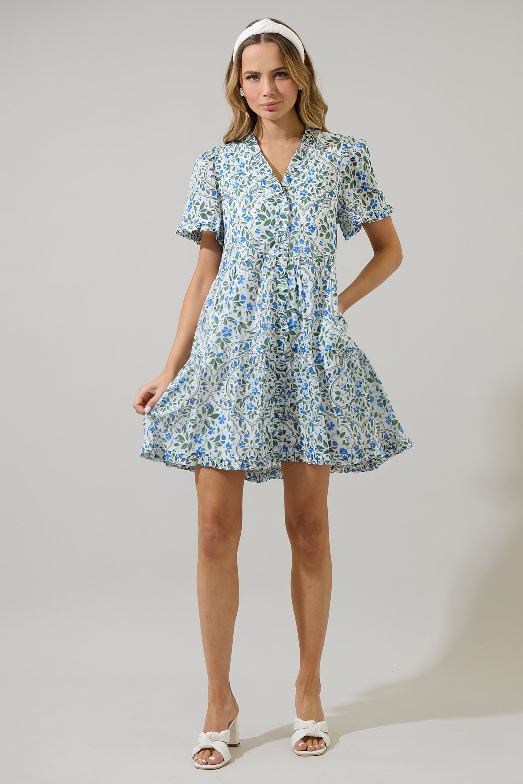Hilo Floral Kara Shift Mini Dress WHT-BLUE-GREEN / XL by Sugarlips Hilo Floral Kara Shift Mini Dress WHT-BLUE-GREEN / XL by Sugarlips