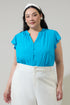 Everly Split Neck Top Curve