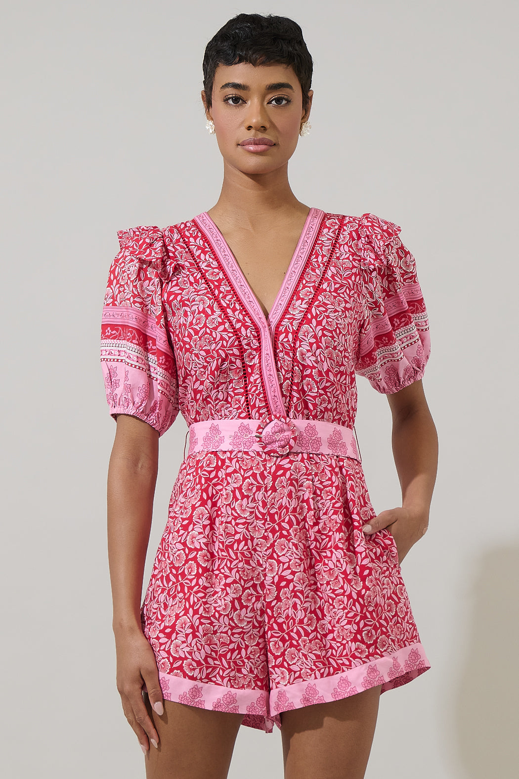 Destin Floral Leida V-Neck Romper RED-PINK / L by Sugarlips Destin Floral Leida V-Neck Romper RED-PINK / L by Sugarlips