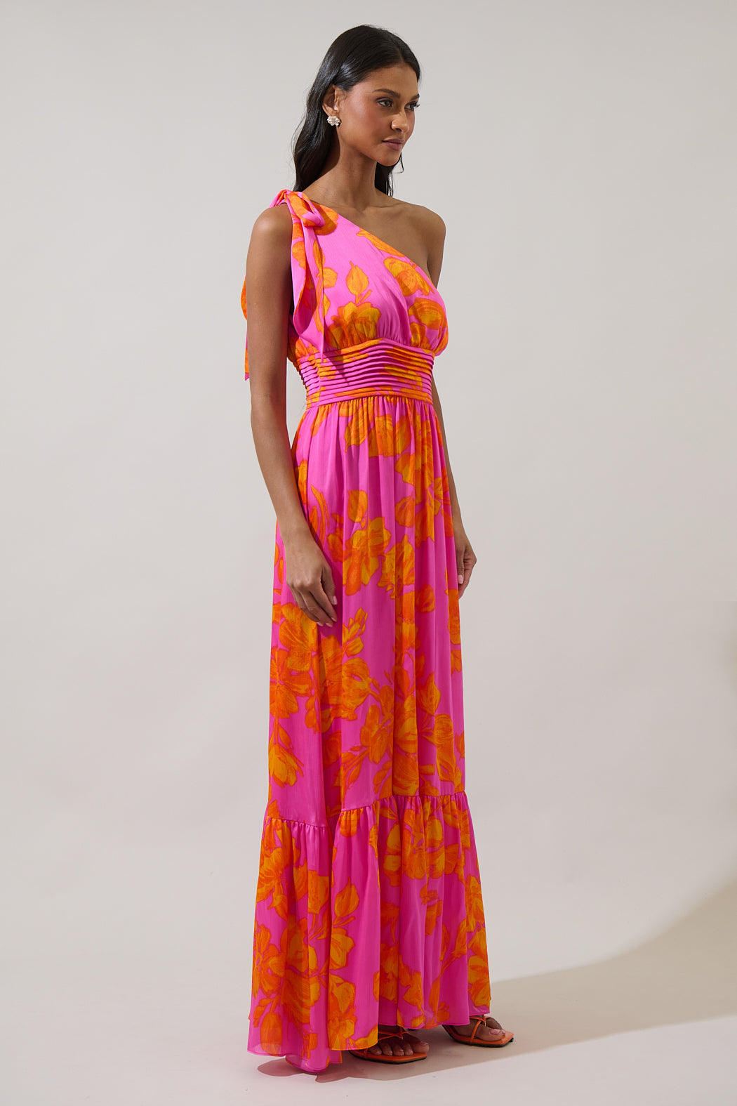 bicolor guipure one-shoulder maxi dress FARM Rio | Dresses | Bicolor Guipure Oneshoulder Maxi Dress