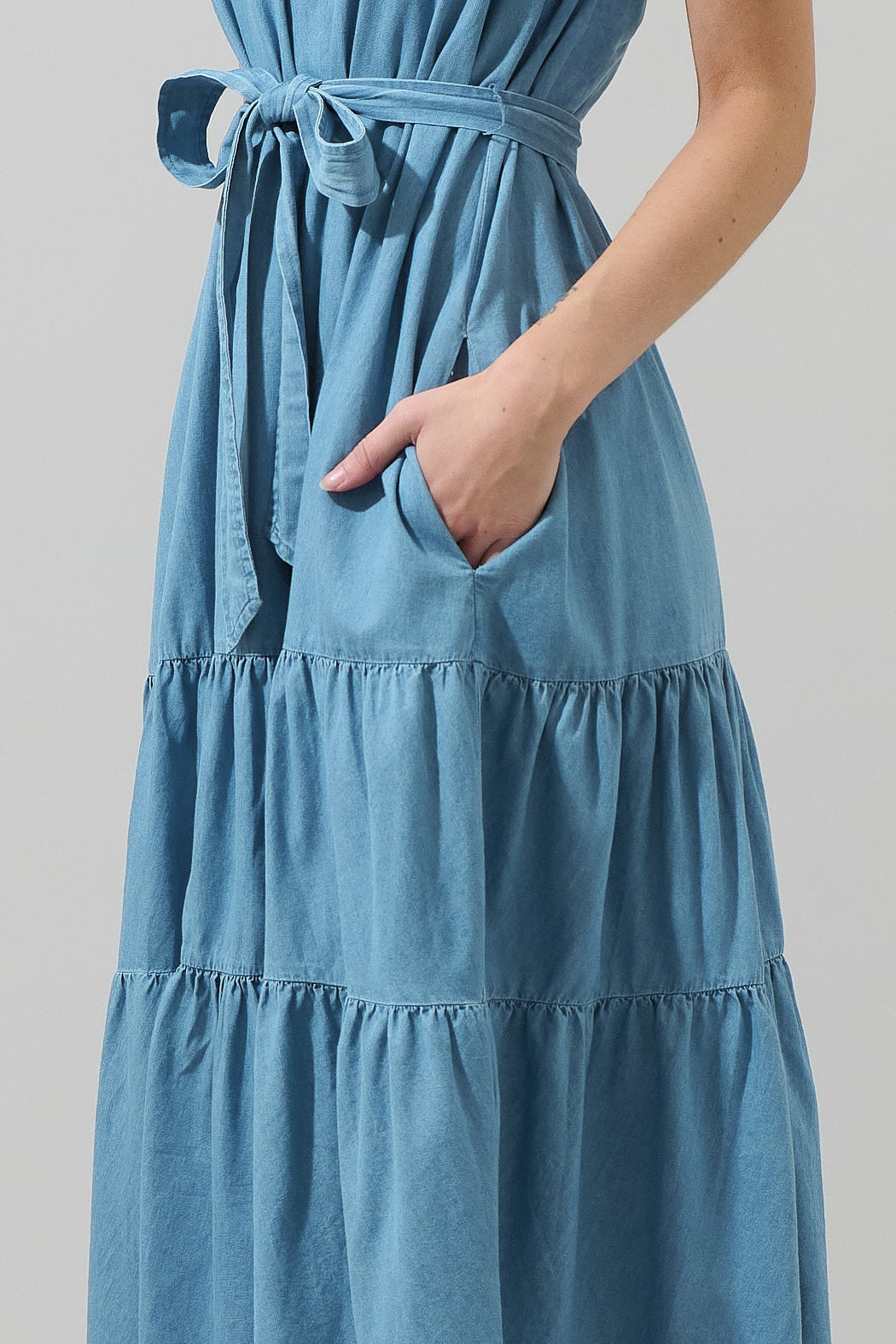 Skylah Chambray Britt Tiered Midi Dress LT-DENIM / S by Sugarlips Skylah Chambray Britt Tiered Midi Dress LT-DENIM / S by Sugarlips