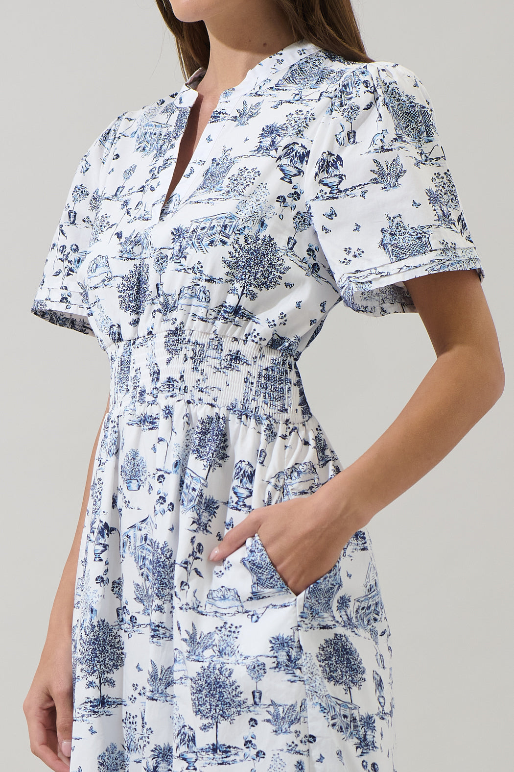 Renzo Toile Belraj Poplin Maxi Dress WHT-BLUE-MUL / XS by Sugarlips Renzo Toile Belraj Poplin Maxi Dress WHT-BLUE-MUL / XS by Sugarlips
