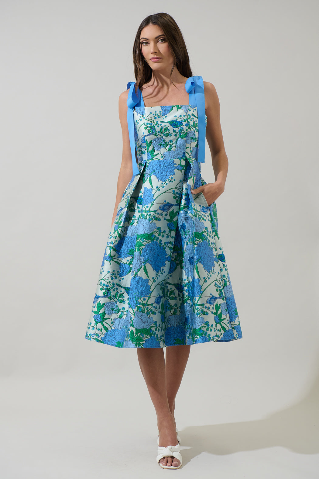 SUGARLIPS Women's Willa Floral Dina Pleated Midi Dress - Blue - Casual dresses SUGARLIPS Women's Willa Floral Dina Pleated Midi Dress - Blue - Casual dresses