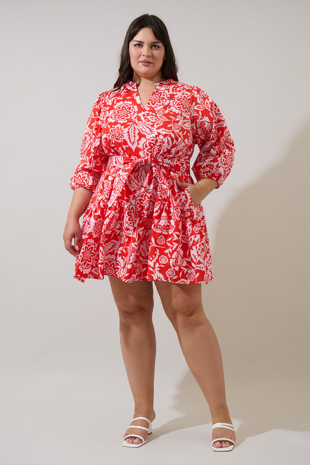 Hazen Floral Leola Shift Mini Dress Curve RED-MULTI / 3X by Sugarlips Hazen Floral Leola Shift Mini Dress Curve RED-MULTI / 3X by Sugarlips