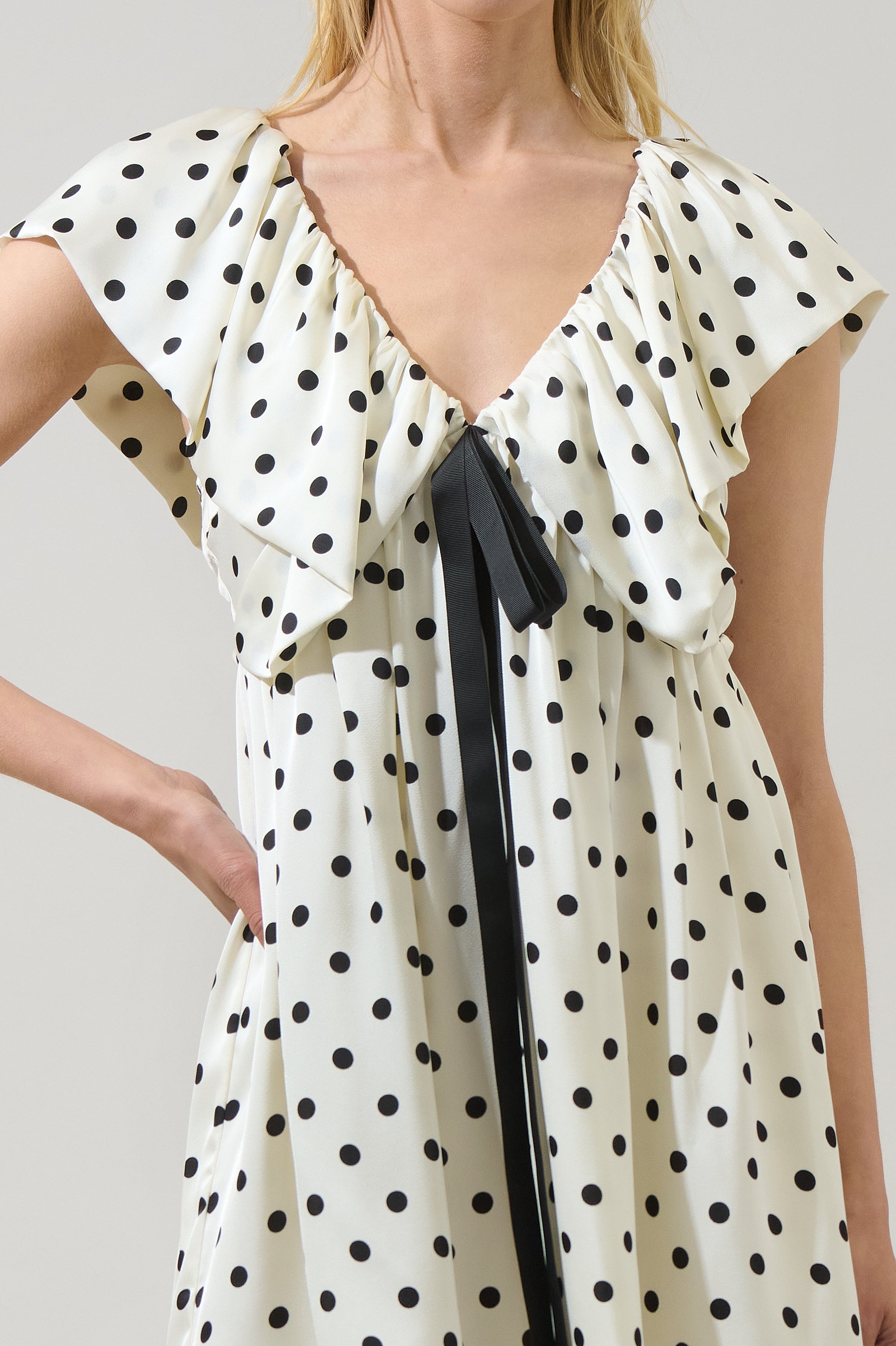 Lois Polka Dot Mini Babydoll Dress WHITE-BLK / XL by Sugarlips Lois Polka Dot Mini Babydoll Dress WHITE-BLK / XL by Sugarlips