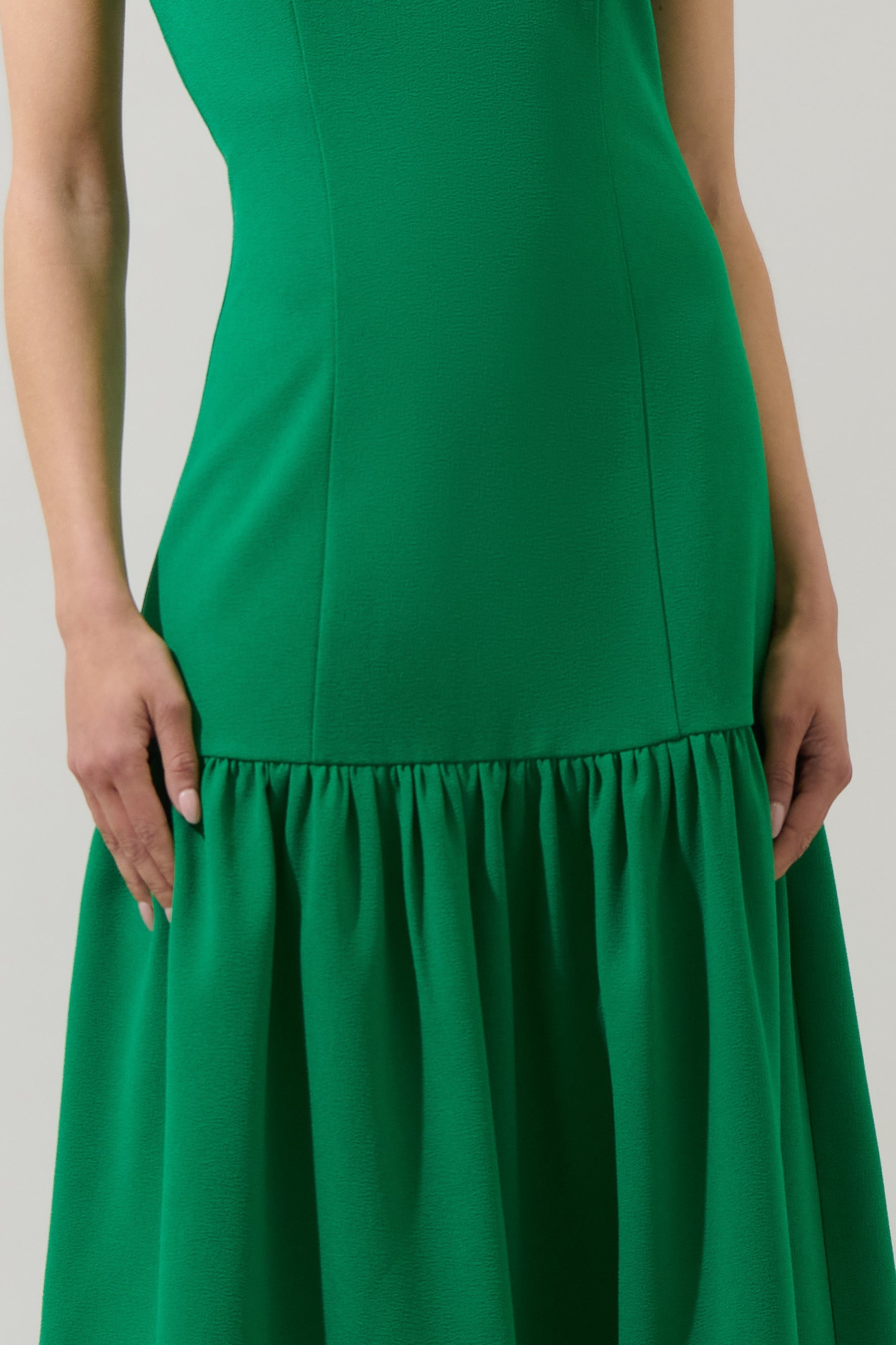 Briella Sleeveless Midi Dress Black / S by Sugarlips Briella Sleeveless Midi Dress Black / S by Sugarlips