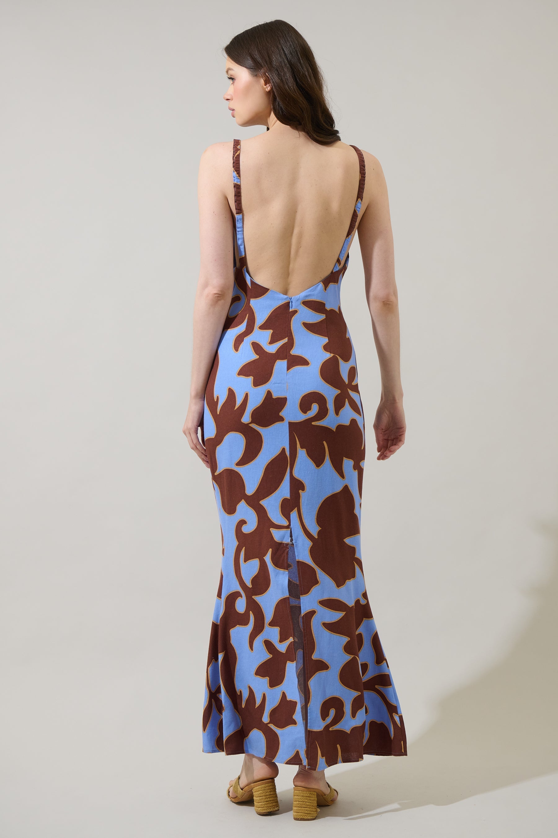 Briley Abstract Mizie Open Back Maxi Dress BROWN-BLU / XL by Sugarlips Briley Abstract Mizie Open Back Maxi Dress BROWN-BLU / XL by Sugarlips