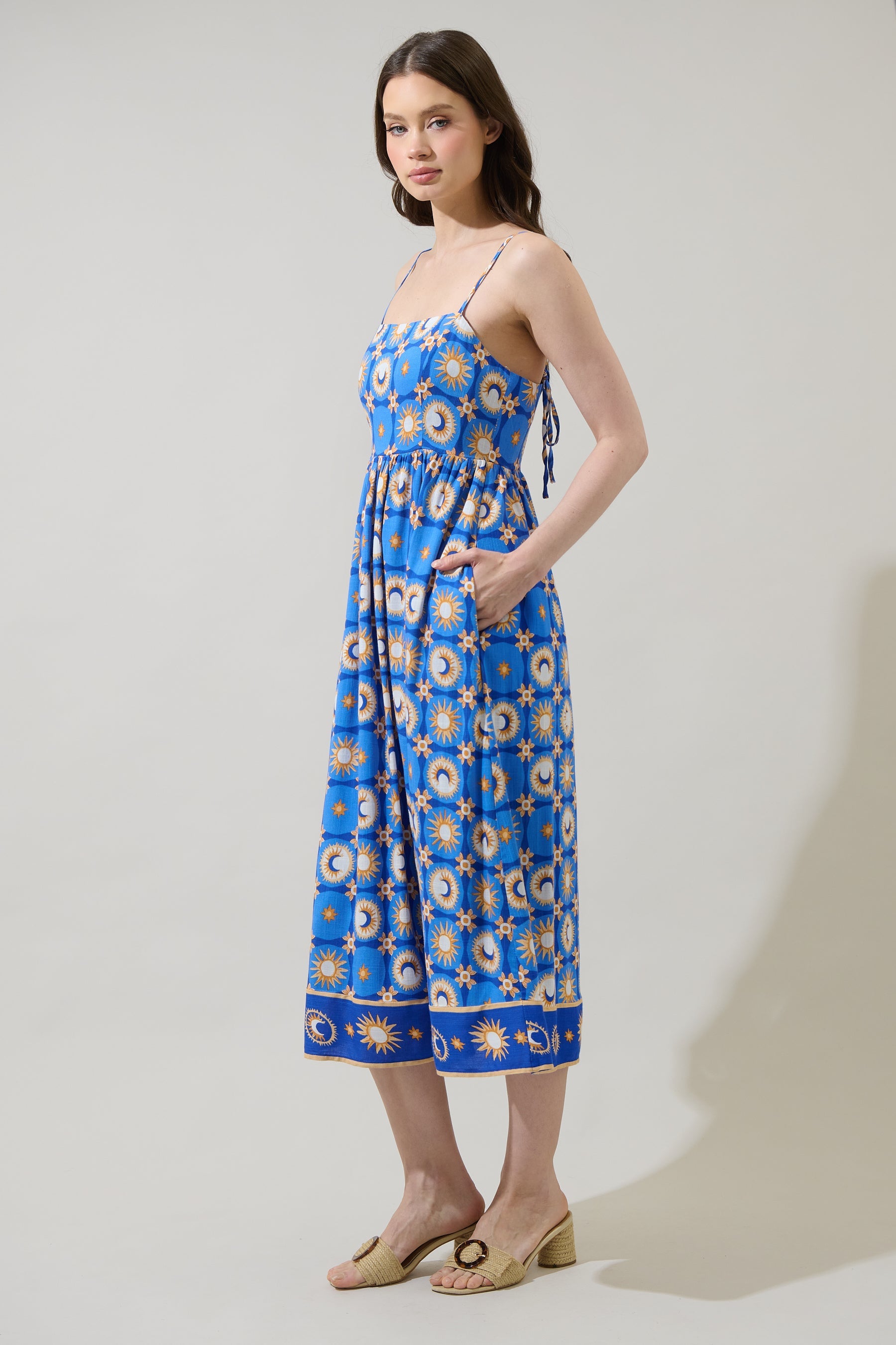 Moonshine Senia Midi Dress