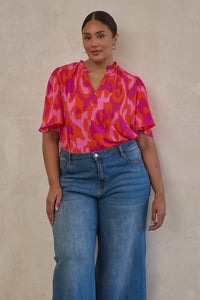 Charly Abstract Keira Ruffle Top Curve