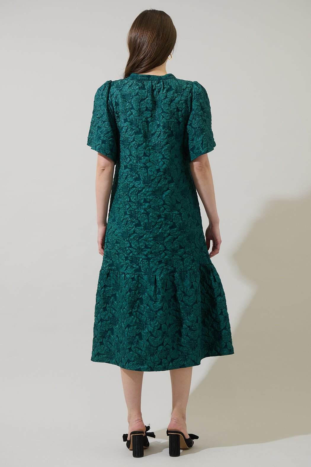 Arielle Jacquard Floral Ely Midi Dress Black / XS by Sugarlips Arielle Jacquard Floral Ely Midi Dress Black / XS by Sugarlips