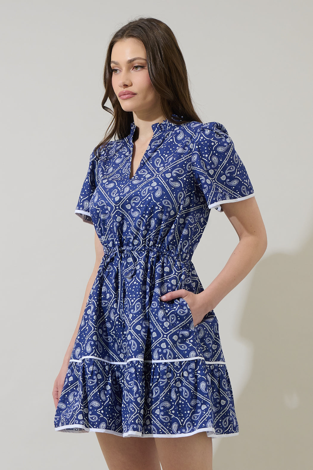Zenira Paisley Jazlene Shift Mini Dress NAVY-WHITE / XS