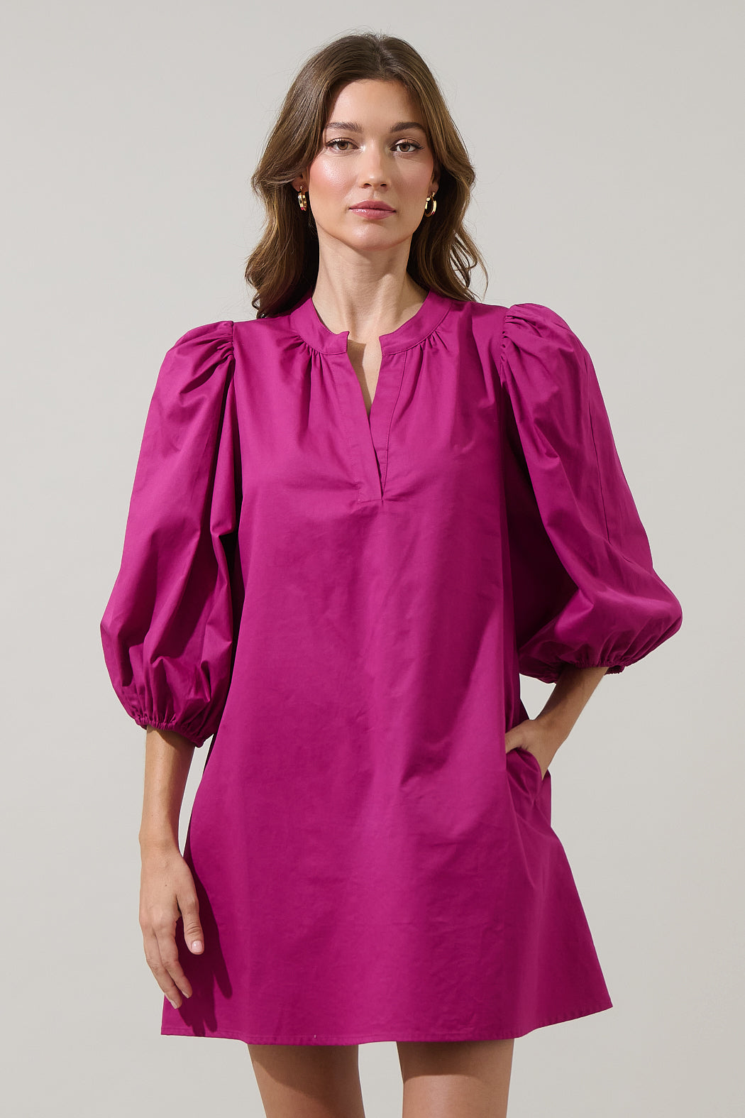 Victoria Shift Split Neck Mini Dress RED / L