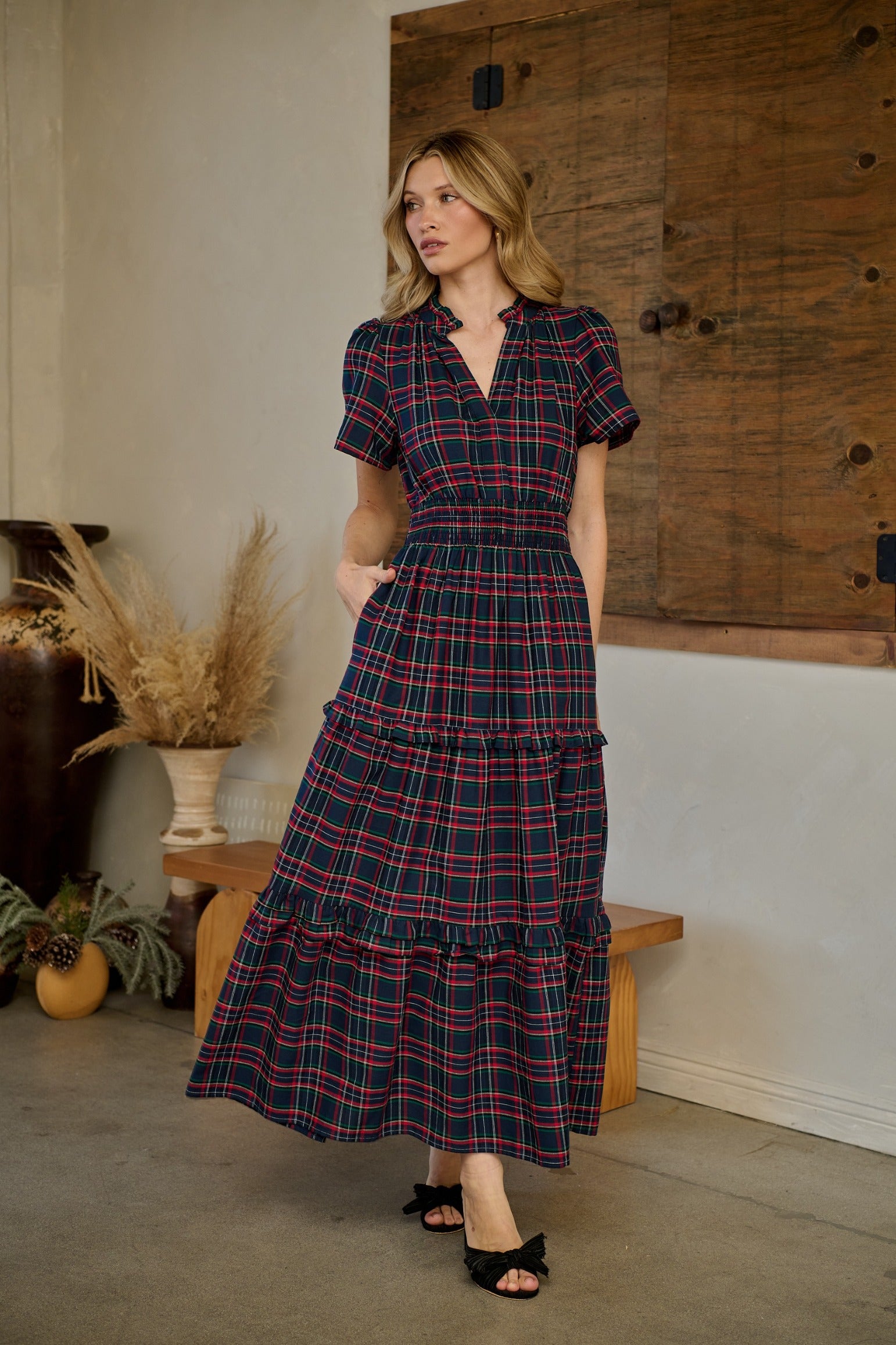 plaid flowy dress PLAID BUTTON DOWN MAXI DRESS: CHESTNUT / ILD6400