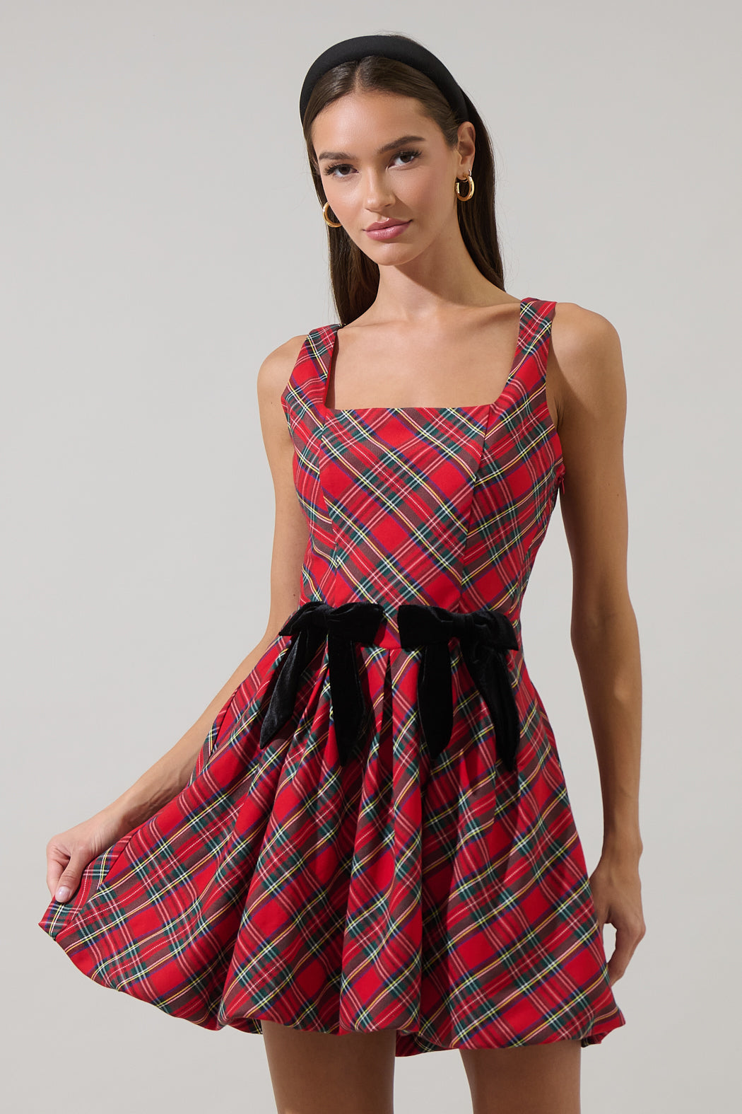 Seliora Plaid Bow Mini Dress RED-MULTI / M by Sugarlips Seliora Plaid Bow Mini Dress RED-MULTI / M by Sugarlips