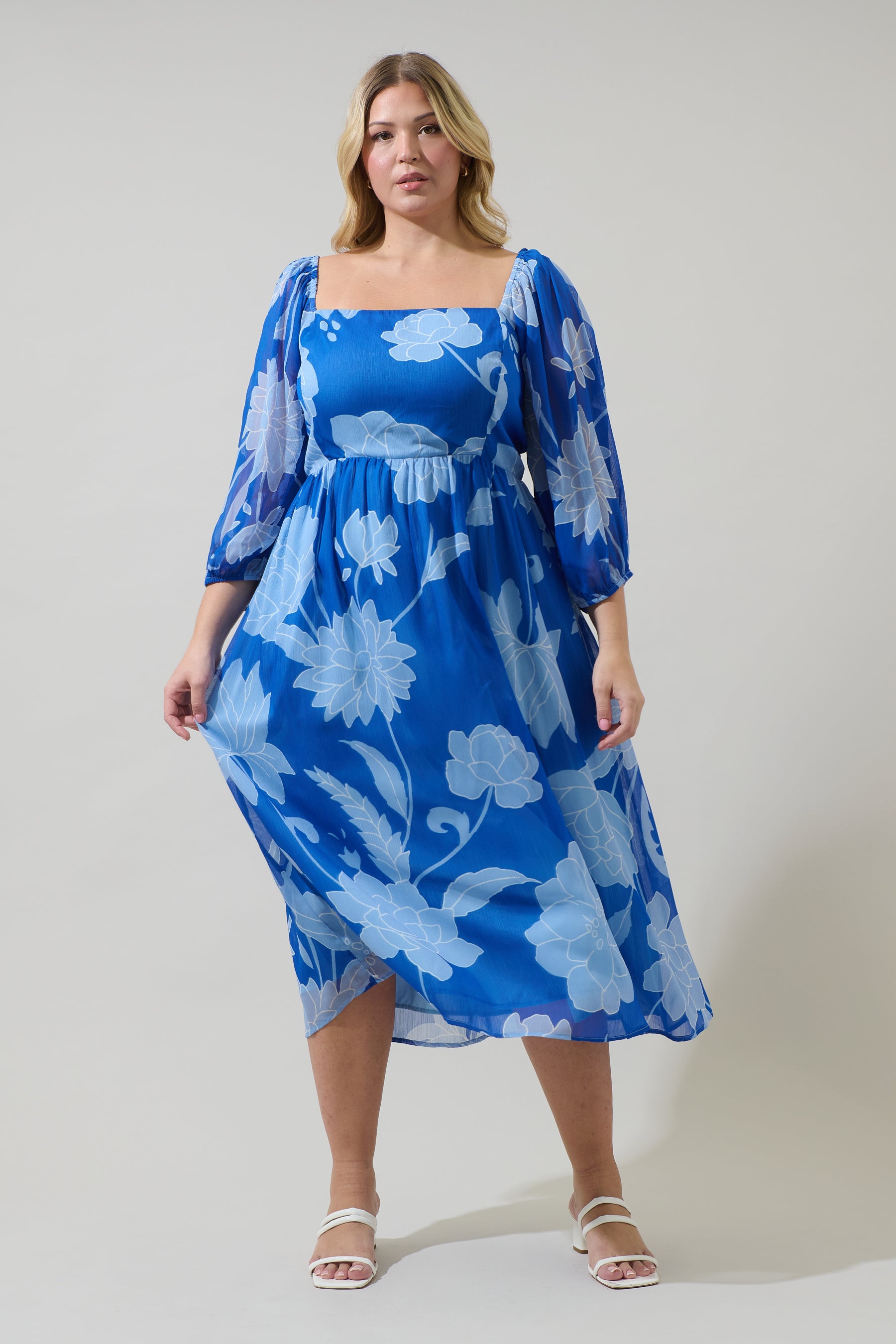 Seabloom Floral Amaretto Puff Long Sleeve Dress in Blue Seabloom Floral Amaretto Puff Long Sleeve Dress in Blue