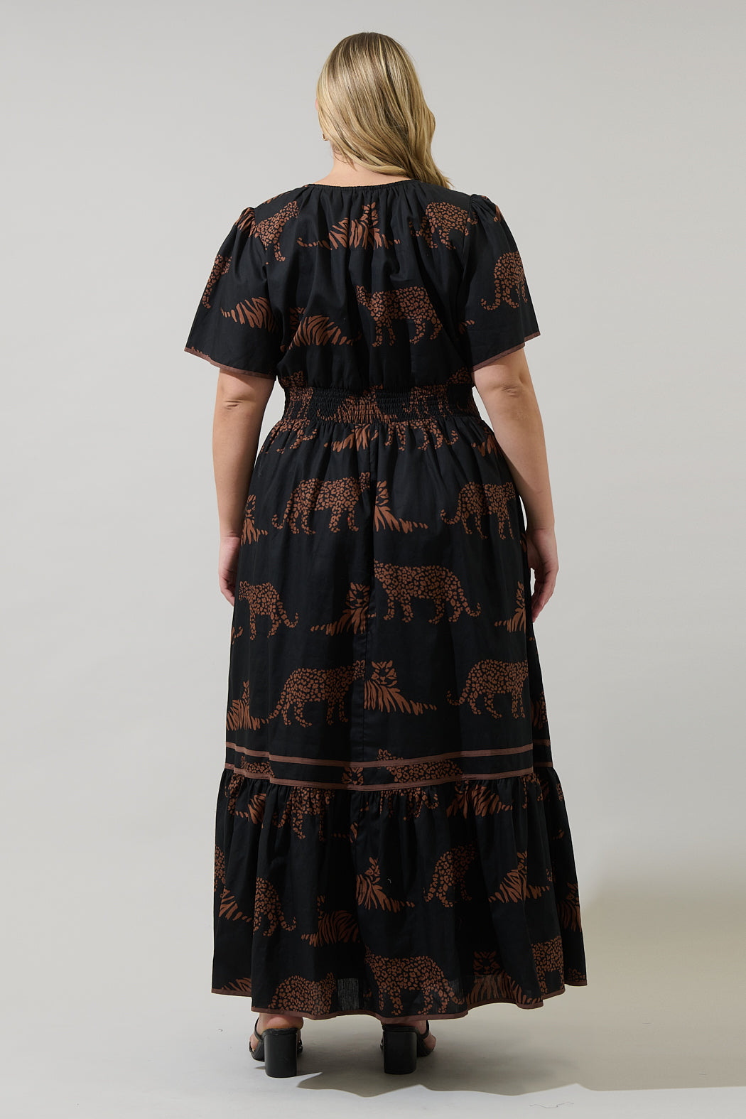Zenzi Jungle Ordy Smocked Midi Dress Curve BLACK-TAN / 3X by Sugarlips Zenzi Jungle Ordy Smocked Midi Dress Curve BLACK-TAN / 3X by Sugarlips