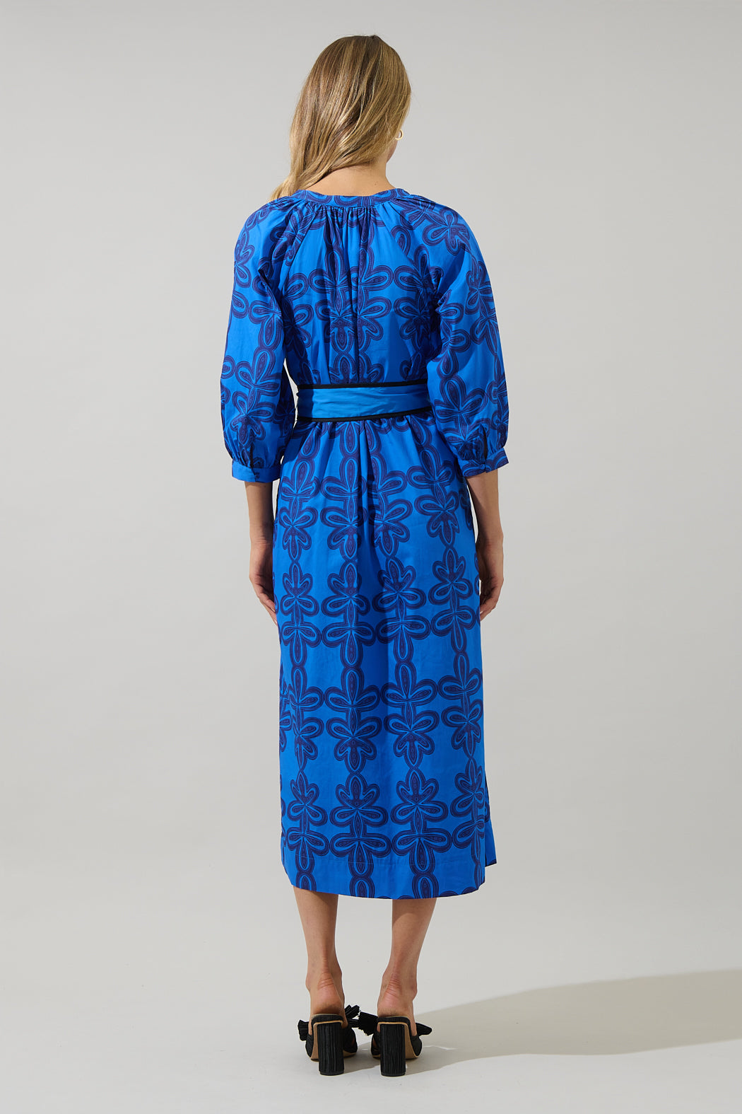 Romery Abstract Terie V-Neck Midi Dress BLUE-NAVY-MUL / S by Sugarlips Romery Abstract Terie V-Neck Midi Dress BLUE-NAVY-MUL / S by Sugarlips